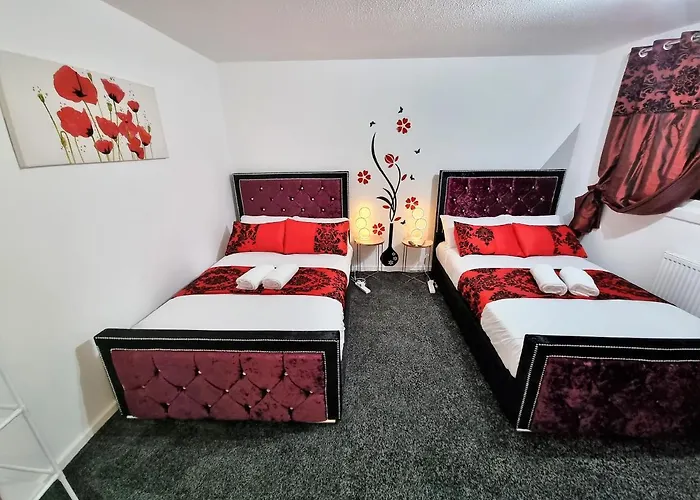 *10or* Setup For Your Relaxed & Amazing + Free Parking + Free Fast Wifi * Holiday home *