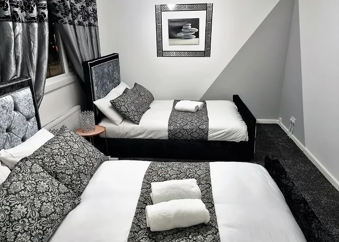 *10or* Setup For Your Relaxed & Amazing + Free Parking + Free Fast Wifi * *