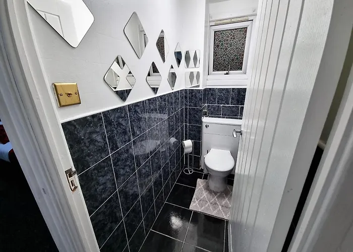 *10or* Setup For Your Relaxed & Amazing + Free Parking + Free Fast Wifi * *