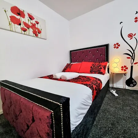 Nyaraló *10or* Setup For Your Relaxed & Amazing + Free Parking + Free Fast Wifi * Leeds