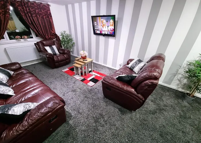 *10or* Setup For Your Relaxed & Amazing + Free Parking + Free Fast Wifi * *